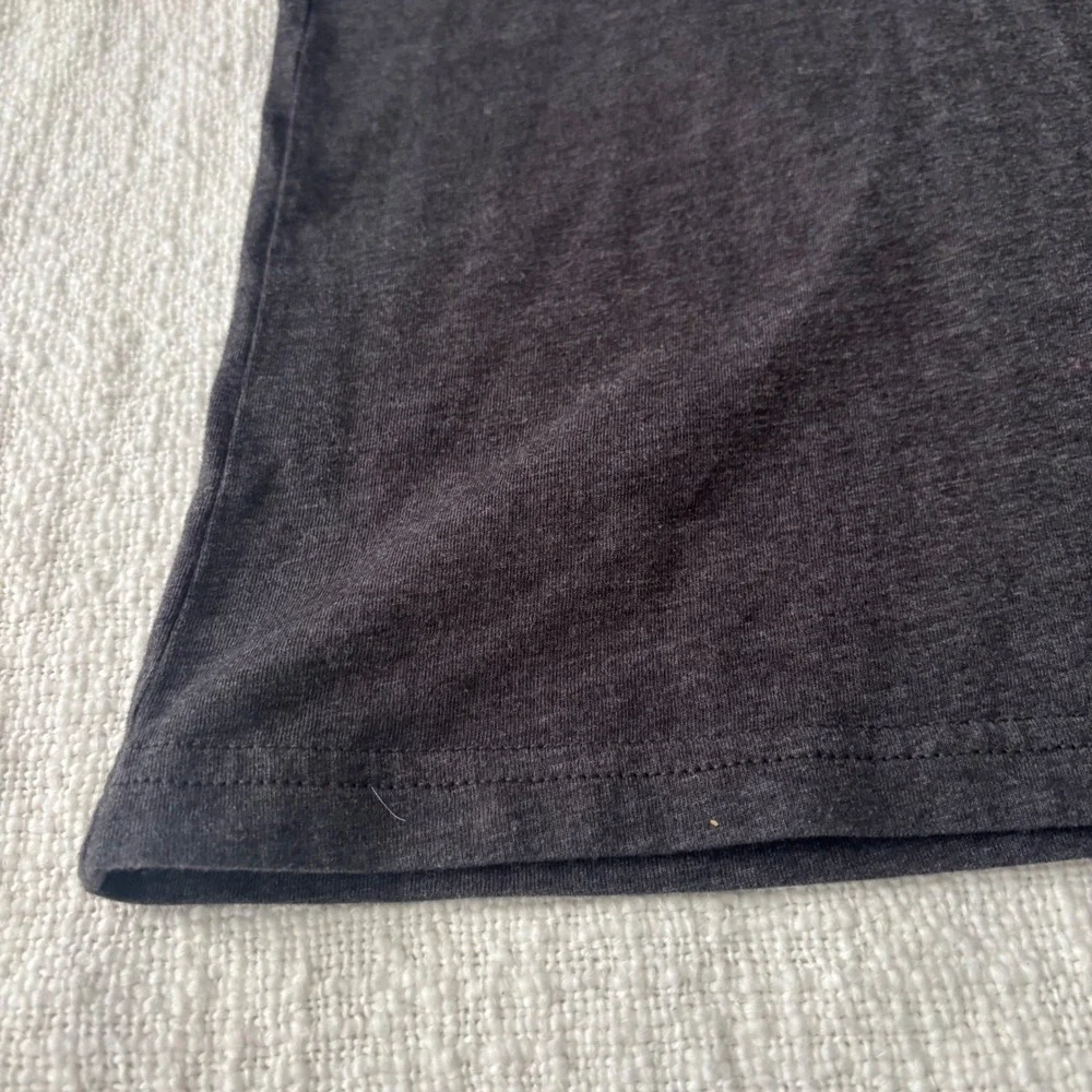 Buc-ee's Kids Charcoal Gray Wild & Free Sunflower Graphic T-Shirt YL